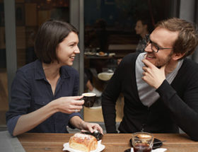 Couple on a romantic Toronto coffee date