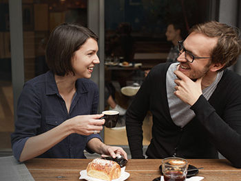 Couple on a romantic Toronto coffee date