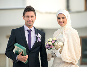 Muslim couple getting married